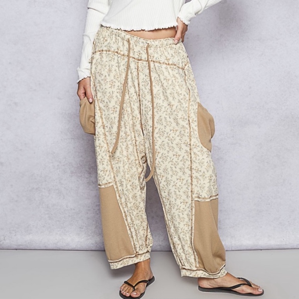 208❤️POL oversized floral pants